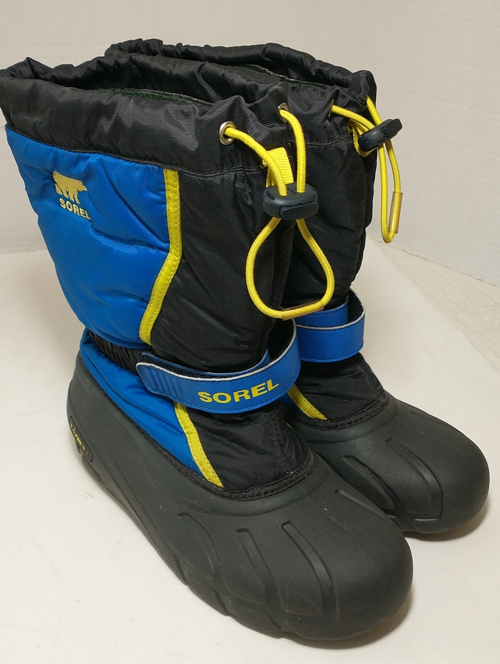 Sorel Waterproof Snow Boot, Flurry, Blue/Black, Size 6,Quality Winter Protection